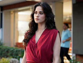 Güller ve Günahlar'ın zor kadını!