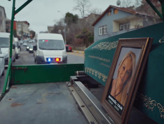 Arka Sokaklar'dan duygulandıran tanıtım!