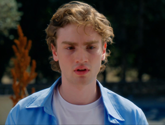 "Ben kimim anne?"