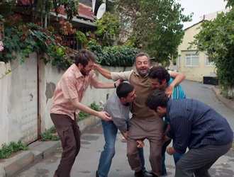 Karlıovalar neşeli günlerindeyken!