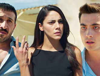 Zerrin yeni silahını 'Ateş'ledi!