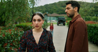 Sırlar, aşk ve gözyaşı... Güller ve Günahlar başlıyor!
