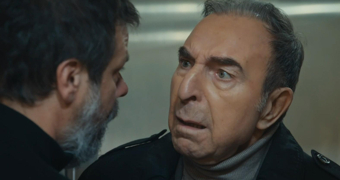 Ali, Rıza Baba'yı bıçaklıyor!