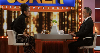 Salı akşamında kahkaha şöleni!