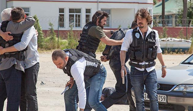 Arka Sokaklar 333. Bölüm Fragmanı