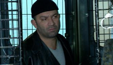 Arka Sokaklar 302. Bölüm Fragmanı