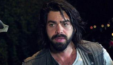 Leyla yolda kaybolur