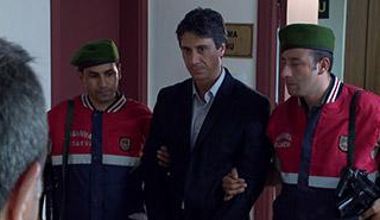 Serdar'ın foyası ortaya çıktı