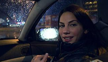 Mesut, kıskançlık turunda