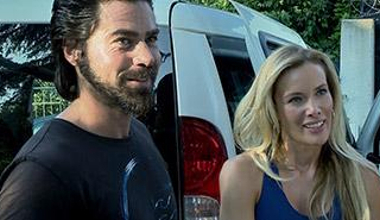 Zeynep ve Murat tatilden döndü