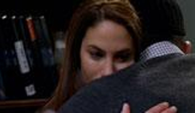 Mesut'un Melek'e doğum günü sürprizi