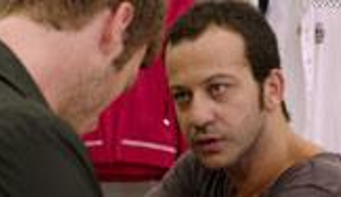 Beyaz, Rıza Kocaoğlu'ndan özür diledi