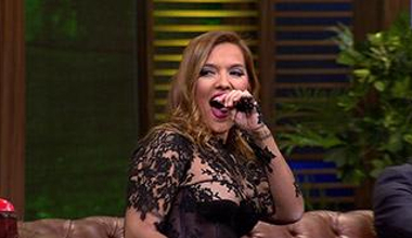 Demet Akalın'a sürpriz