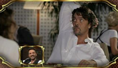 Beyaz, Gökhan Özen'i taklit ediyor