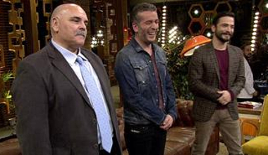 Emel Sayın diğer konukları neden oturmaya zorladı?