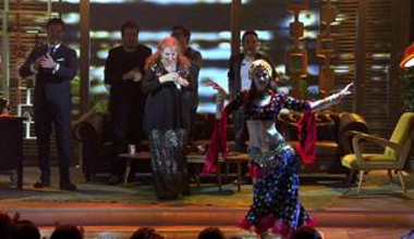 Suzan Kardeş Stüdyoda Göbecikleri Attırdı