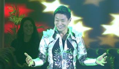 Kenichi Ebinadan inanılmaz dans şov