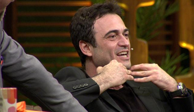 Kutsinin sigara ile ilgili güldüren anısı