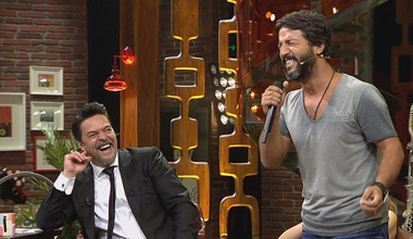 İsmail Bakiden Gökhan Özen taklidi!