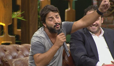 İsmail Bakiden Nihat Doğan taklidi!