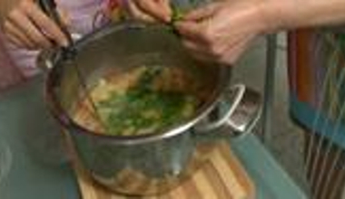 Etli Kereviz Çorbası tarifi