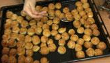 Gül Tatlısı (Uşak) tarifi