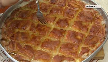 Peynirli Sıcak Baklava