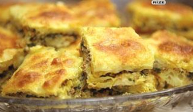 El Açması Pazılı Börek tarifi