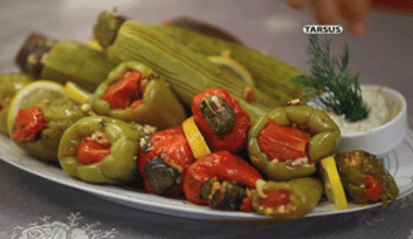 Tahin Soslu Karışık Dolma