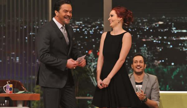 Beyaz Show - 2 Mart 2012 yayını (Yalan Dünya)