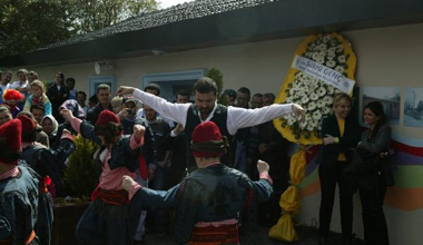 Evim Şahane, Gümüşdere İlköğretim Okulu'nu yeniledi