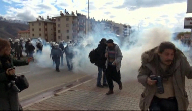 Tunceli'de Bahçeli protestosu!