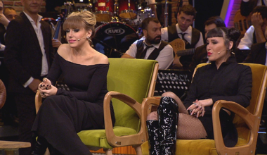 Aycan Şencan ve Nurcan Şencan kardeşler Beyaz Show'a konuk oldu!