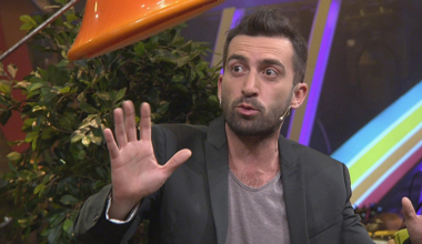 Ben ata bakıyordum!