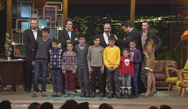 Beyaz Show'un Kağızman'dan misafirleri vardı!