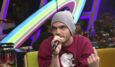 O Ses Türkiye birincisi Elnur Hüseynov Beyaz Show'daydı!