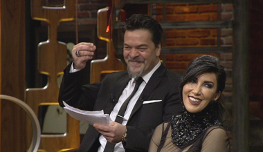 Beyaz Show seyircilerinden Güzin Abla'ya sorular!