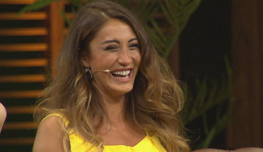 Merve Oflaz'ın Survivor'da saçını başını yolmak istediği biri var mı?