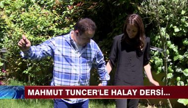 Mahmut Tuncer'le halay dersi