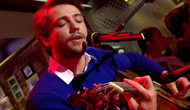 Tolga Sarıtaş - Yalan