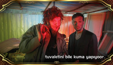 Oğuzhan Koç / Beyaz - Kuma Yapıyor