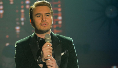 Mustafa Ceceli - Emri Olur (İlk Kez Beyaz Show'da)
