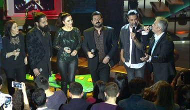 Beyaz Show izleyicisi müziğe doydu! 