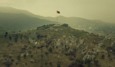 İsimsizler İlk Bölüm'den En Dikkat Çeken Kareler!