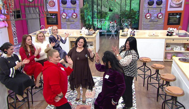 Songül Hanım'ın şaşırtan dans performansı!