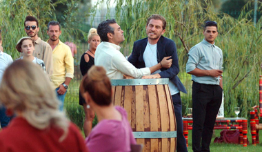 2. Bölüm - Mert ve Volkan arasında kavga çıkıyor!