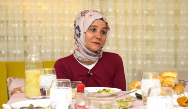 Rabia Hanım evliliğini neden bitirdiğini anlatırken duygusal anlar yaşandı!