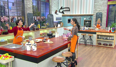 Zeynep, Gizem'in altınlarını yere attı!