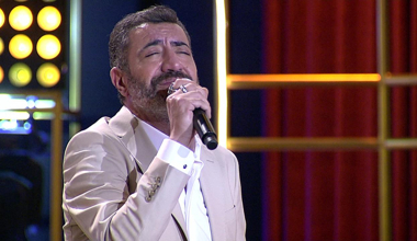 Hakan Altun ve Sibel Can'dan ''Kabul Et'' performansı!