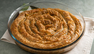 Arda'nın Ramazan Mutfağı - Kıymalı Mercimekli Börek Tarifi - Kıymalı Mercimekli Börek Nasıl Yapılır?